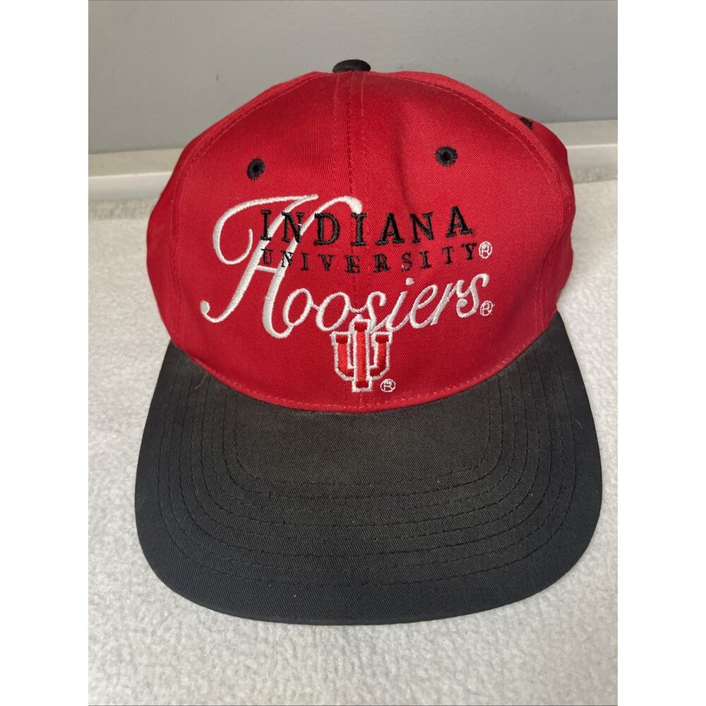VINTAGE INDIANA HOOSIERS RED SIGNATURES SNAPBACK HAT CAP - NWOT